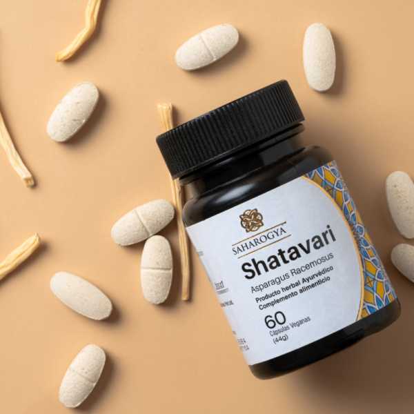 Saharogya Shatavari 750 mg – Ayurvedinen Yrttitabletti Naisen Hormonitasapainon Tukemiseen